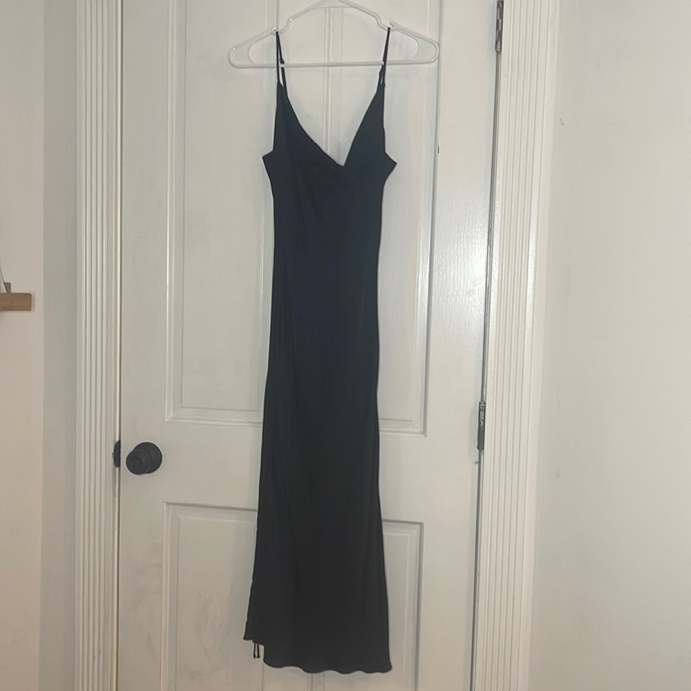 Aritzia Wilfred Satin Adjustable Midi Dress